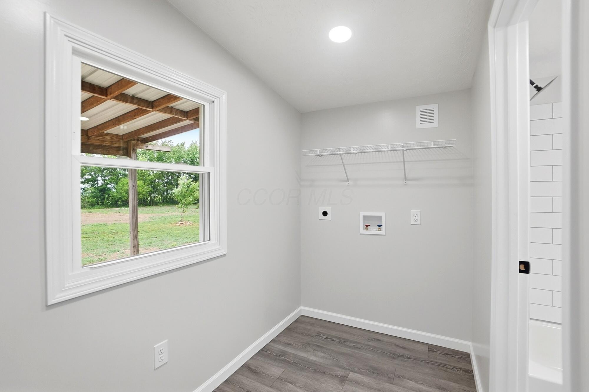6280 Dyer Road Mount Sterling, OH 43143 - Photo 25 of 49