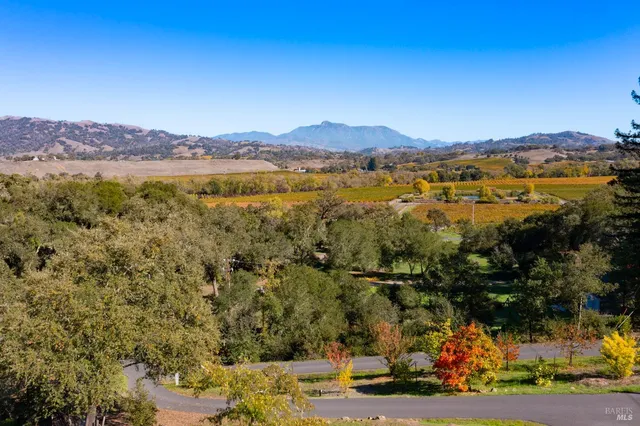 $1,850,000 | 5100 West Soda Rock Lane, Healdsburg, CA 95448