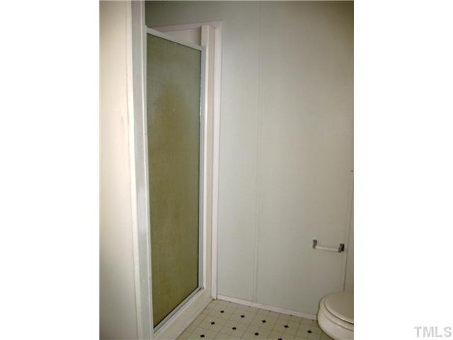 1601 Morgan Road Benson, NC 27504 - Photo 14 of 25 Master bath has separate shower.