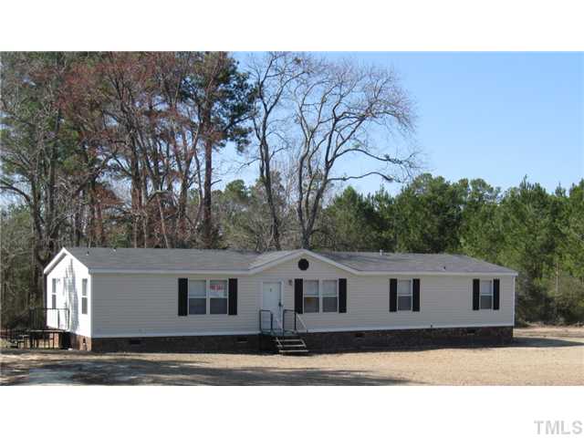 1601 Morgan Road Benson, NC 27504 - Photo 2 of 25 Gallery Image 2