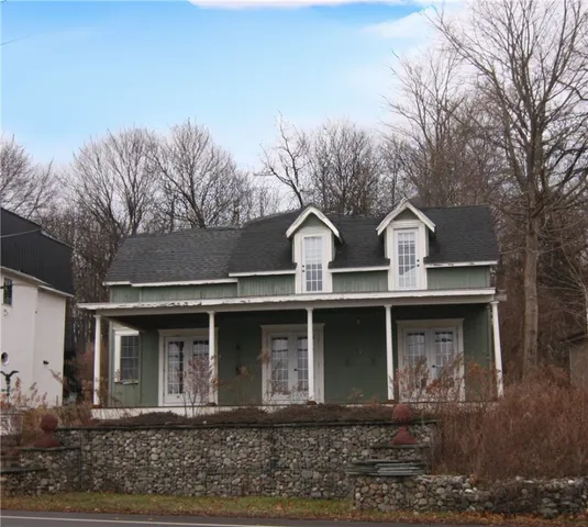 $449,000 | 4933 East Lake Road, Livonia, NY 14487