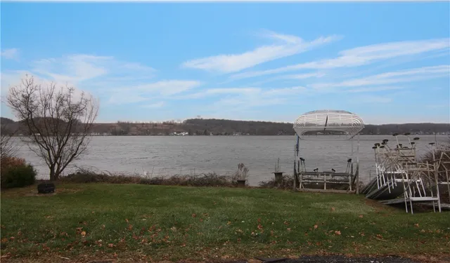 $449,000 | 4933 East Lake Road, Livonia, NY 14487