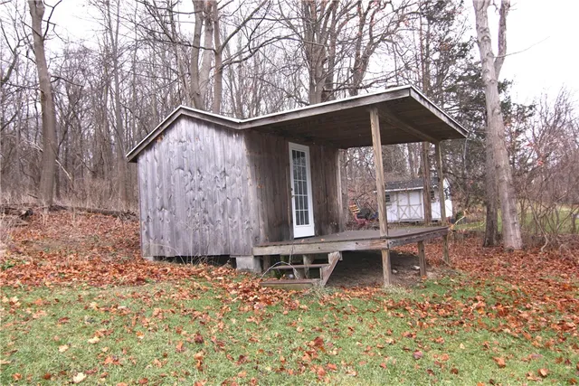 $449,000 | 4933 East Lake Road, Livonia, NY 14487