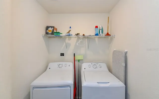 $2,800 | 17006 Vardon Terrace, Unit 208, Bradenton, FL 34211