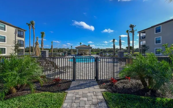 $2,950 | 17006 Vardon Terrace, Unit 208, Bradenton, FL 34211