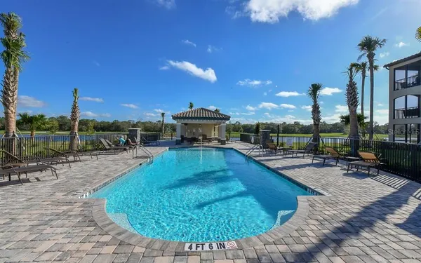 $2,950 | 17006 Vardon Terrace, Unit 208, Bradenton, FL 34211