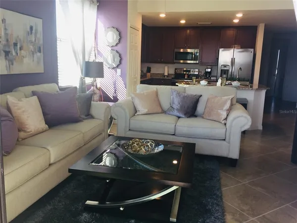 $2,950 | 17006 Vardon Terrace, Unit 208, Bradenton, FL 34211