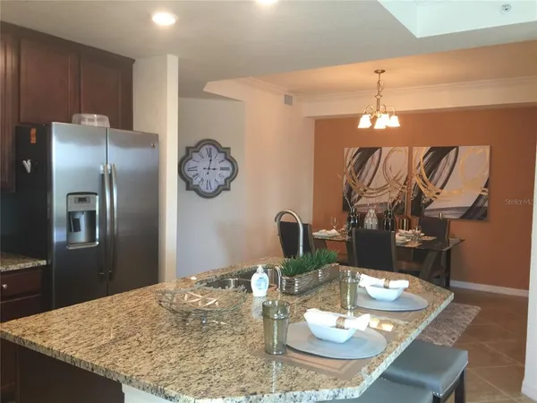 $2,950 | 17006 Vardon Terrace, Unit 208, Bradenton, FL 34211