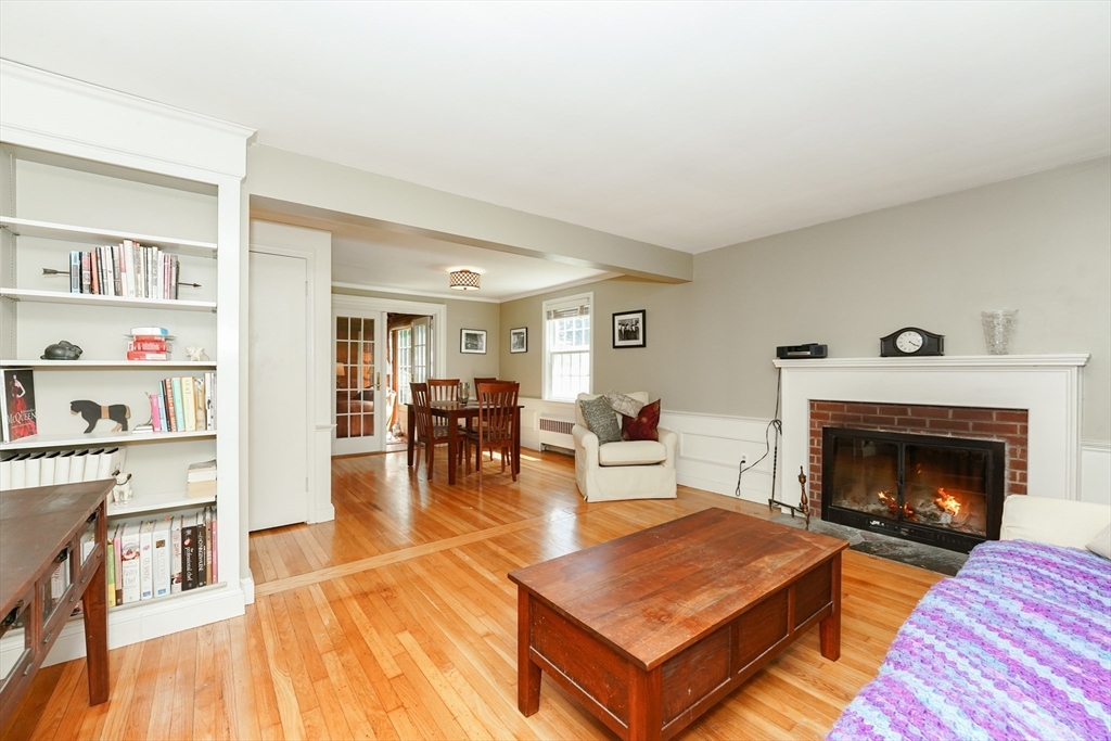 84 Pincushion Road Framingham, MA 01702 - Photo 13 of 35 Gallery Image 13