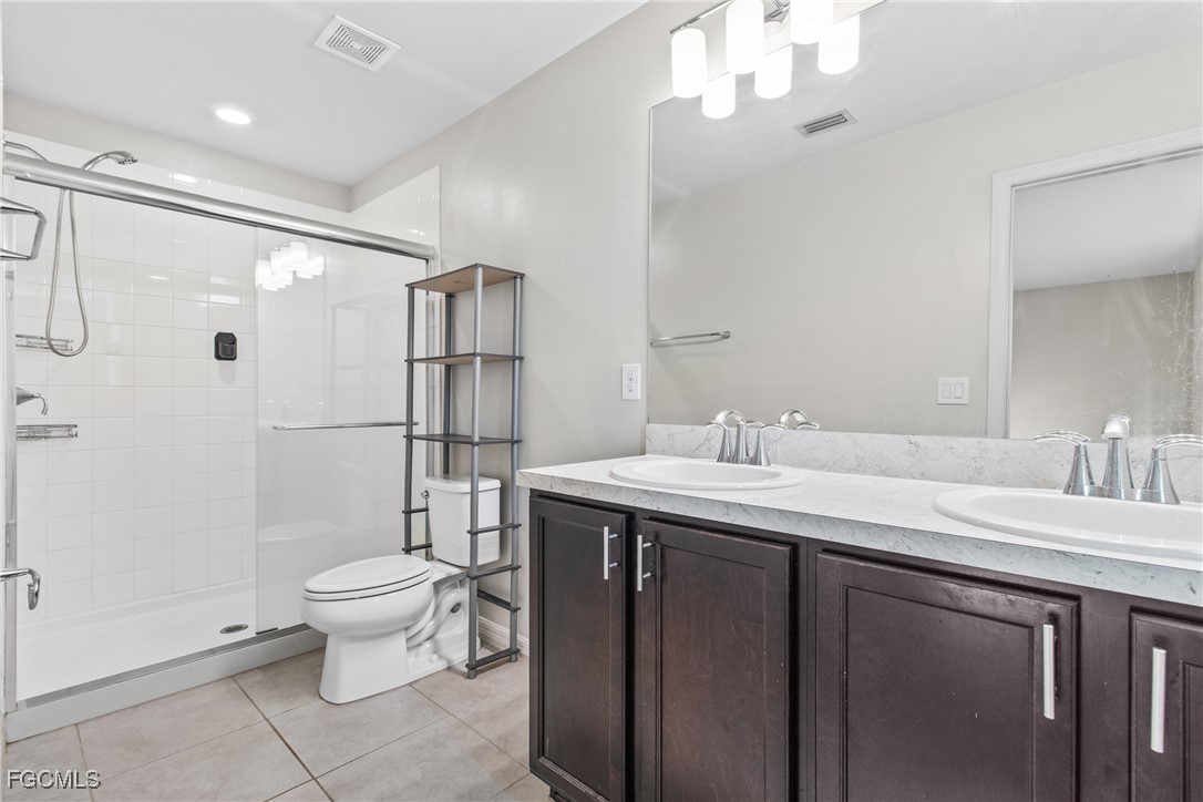 6390 Brant Bay Boulevard, Unit 108 North Fort Myers, FL 33917 - Photo 12 of 35