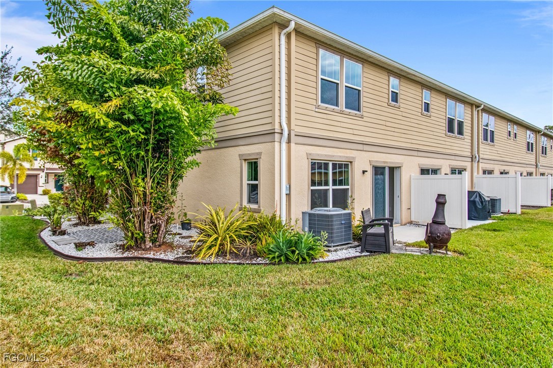 6390 Brant Bay Boulevard, Unit 108 North Fort Myers, FL 33917 - Photo 19 of 35