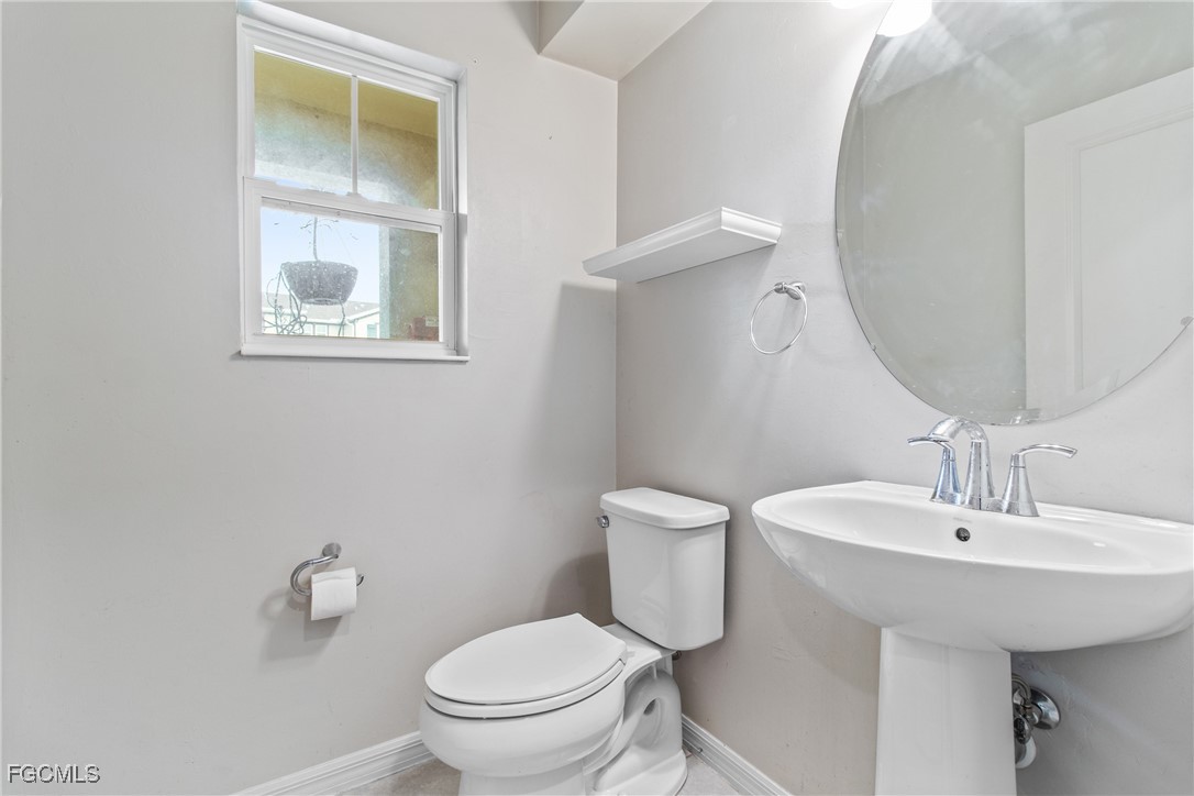 6390 Brant Bay Boulevard, Unit 108 North Fort Myers, FL 33917 - Photo 9 of 35