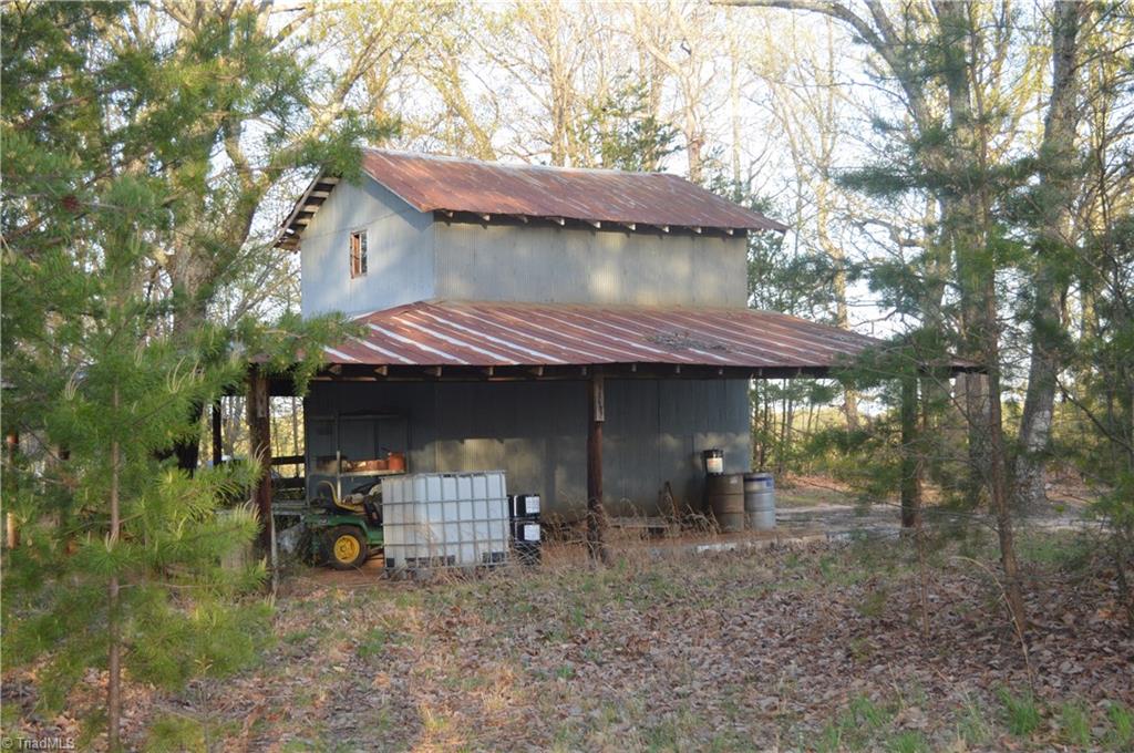 1150 Noel Martin Road Sandy Ridge, NC 27046 - Photo 10 of 30 Gallery Image 10