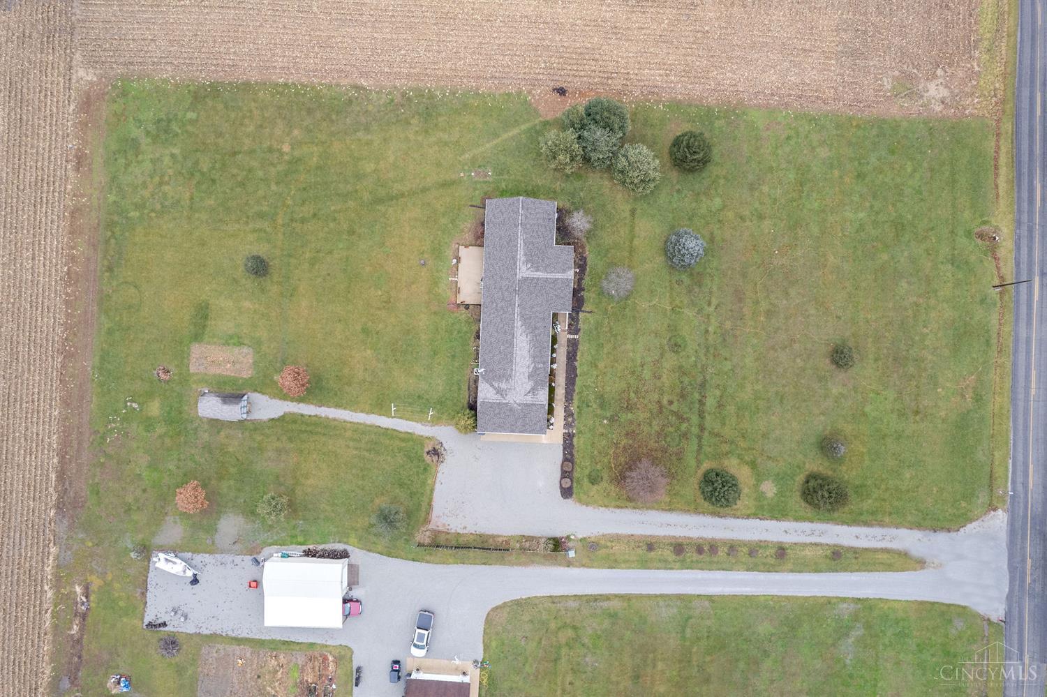 828 Gumley Road Blanchester, OH 45107 - Photo 25 of 32