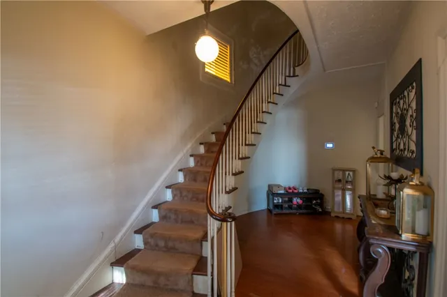 $239,900 | 202 Fall Street, Seneca Falls, NY 13148