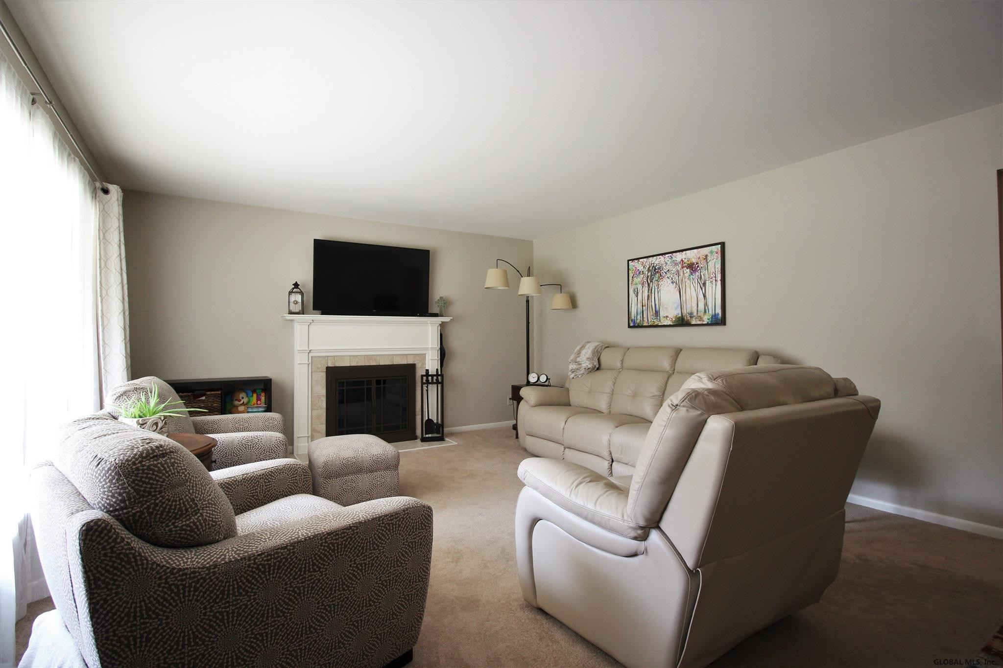 72 Smith Road Halfmoon, NY 12118 - Photo 11 of 42 Photo 11