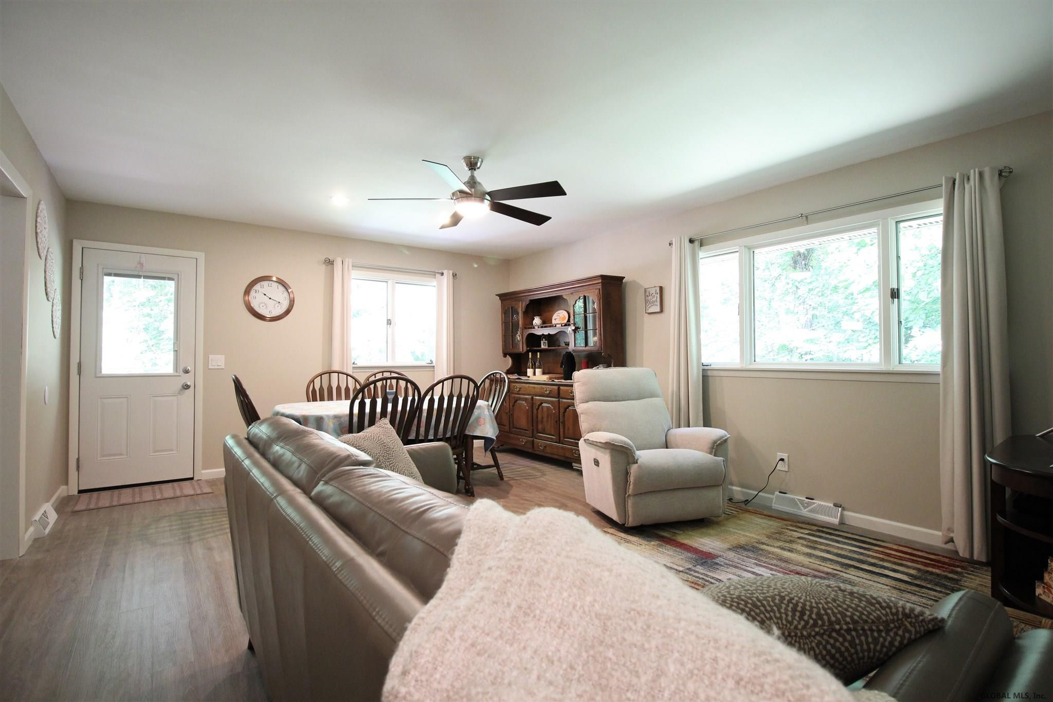 72 Smith Road Halfmoon, NY 12118 - Photo 17 of 42 Photo 17