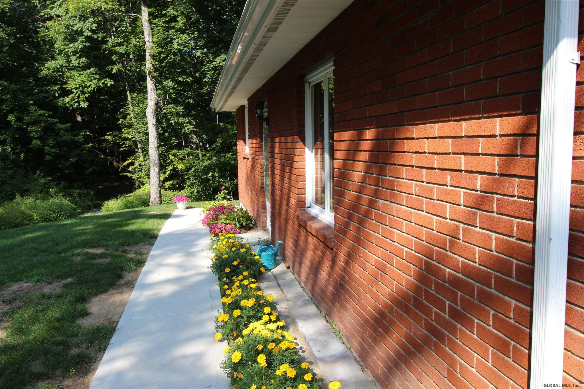 72 Smith Road Halfmoon, NY 12118 - Photo 36 of 42 Photo 36