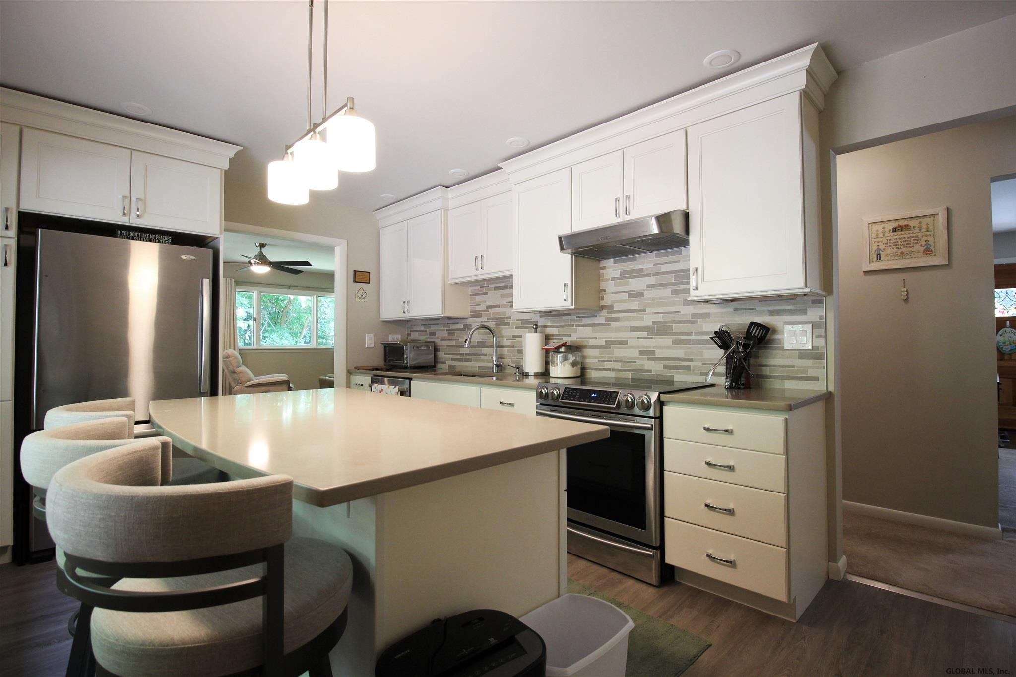 72 Smith Road Halfmoon, NY 12118 - Photo 10 of 42 Photo 10