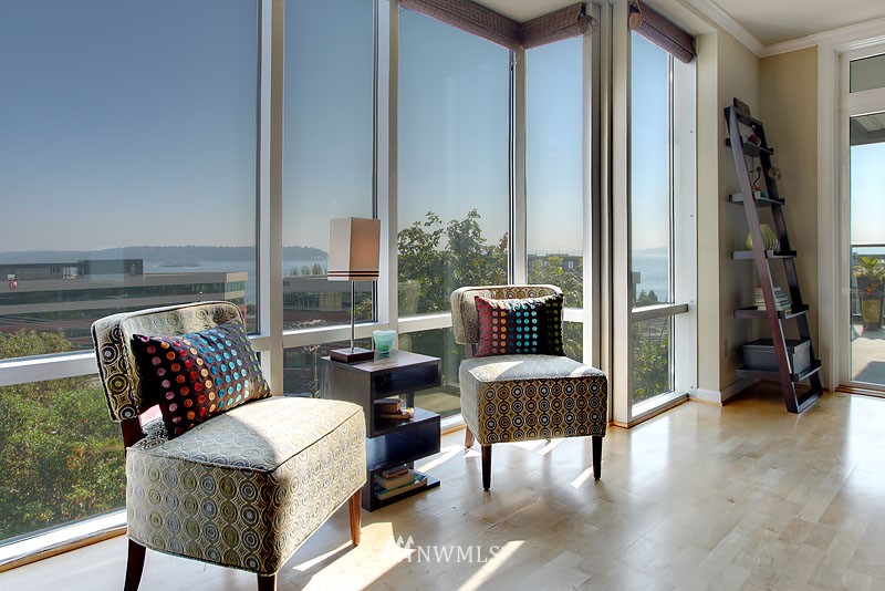 415 West Republican Street, Unit 300 Seattle, WA 98119 - Photo 4 of 15
