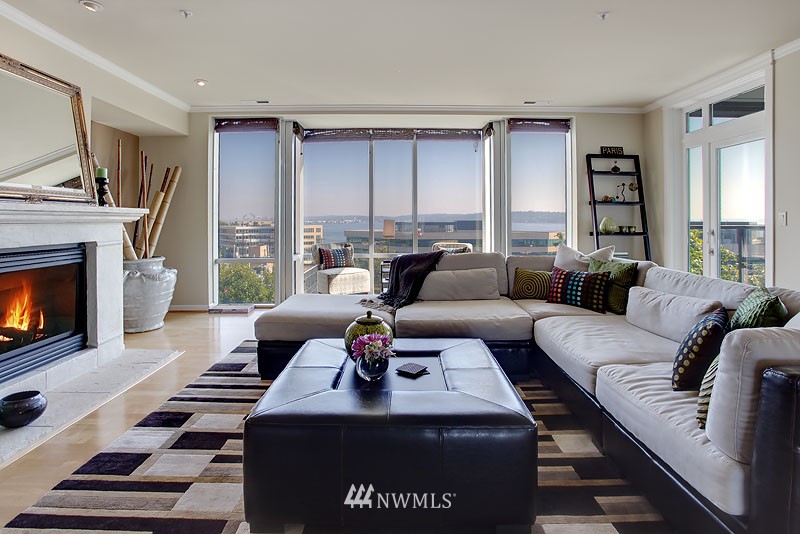 415 West Republican Street, Unit 300 Seattle, WA 98119 - Photo 5 of 15