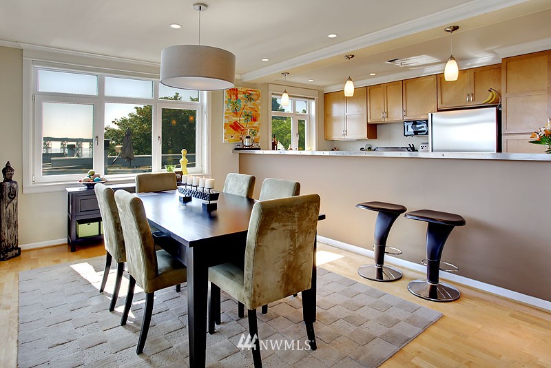 415 West Republican Street, Unit 300 Seattle, WA 98119 - Photo 7 of 15