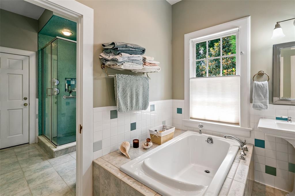 2739 Southwest 3rd Place Gainesville, FL 32607 - Photo 29 of 97 Gallery Image 29