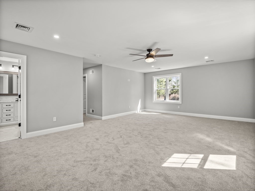7 Chapel Road Mattapoisett, MA 02739 - Photo 16 of 23 Gallery Image 16