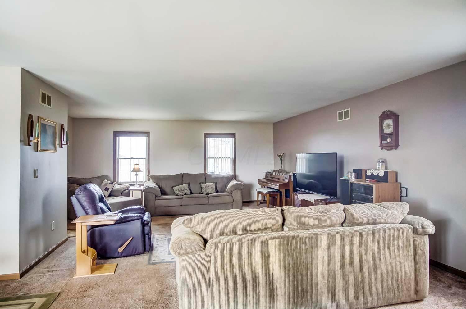 19821 London Road Circleville, OH 43113 - Photo 6 of 50 Gallery Image 6