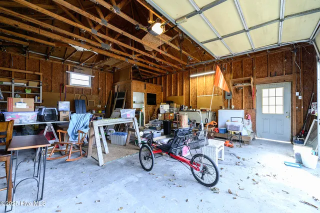 $300,000 | 608 Church Street, Oriental, NC 28571