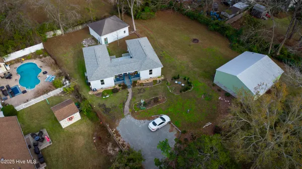 $300,000 | 608 Church Street, Oriental, NC 28571