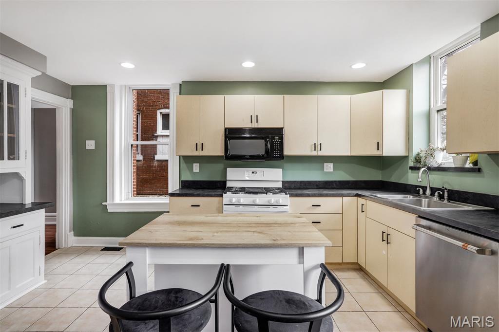 3204 Dakota Street St. Louis, MO 63111 - Photo 20 of 48