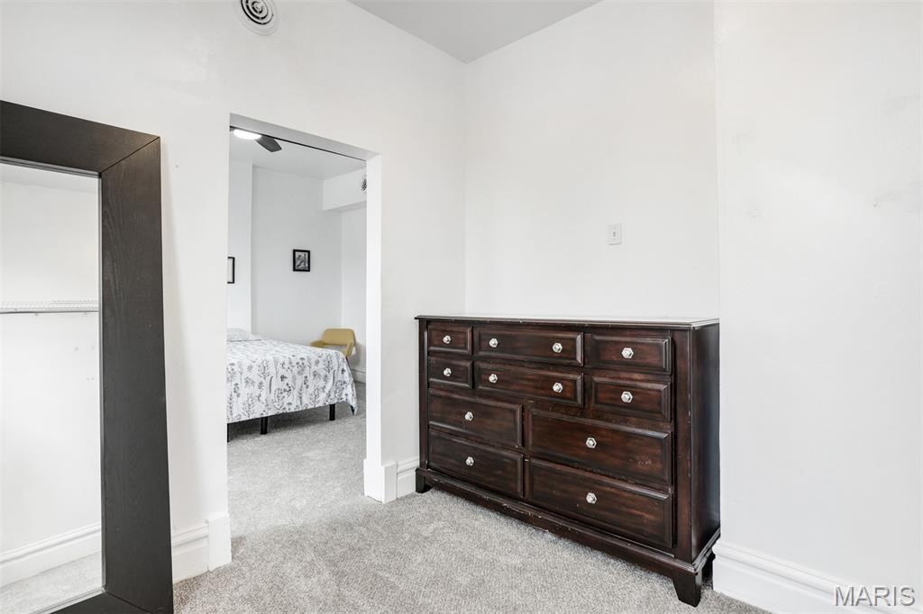 3204 Dakota Street St. Louis, MO 63111 - Photo 35 of 48