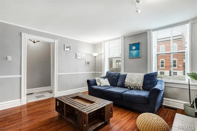 $198,900 | 3204 Dakota Street, St. Louis, MO 63111