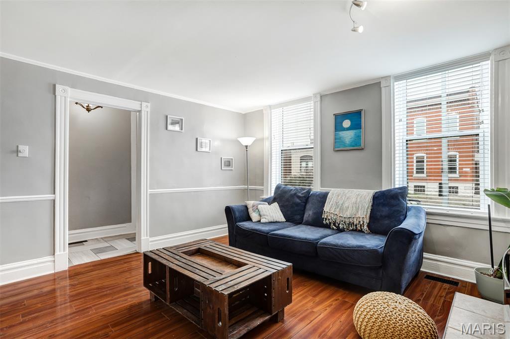 3204 Dakota Street St. Louis, MO 63111 - Photo 9 of 48