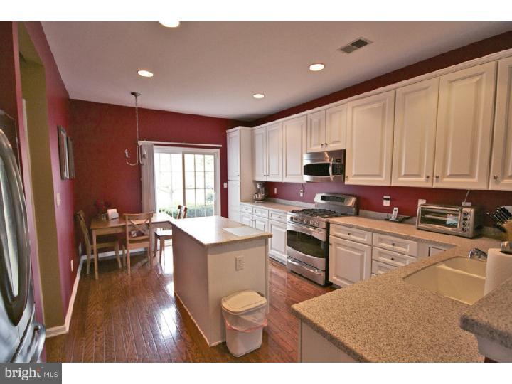 33 Windsor Pond Road Princeton Junction, NJ 08550 - Photo 8 of 14