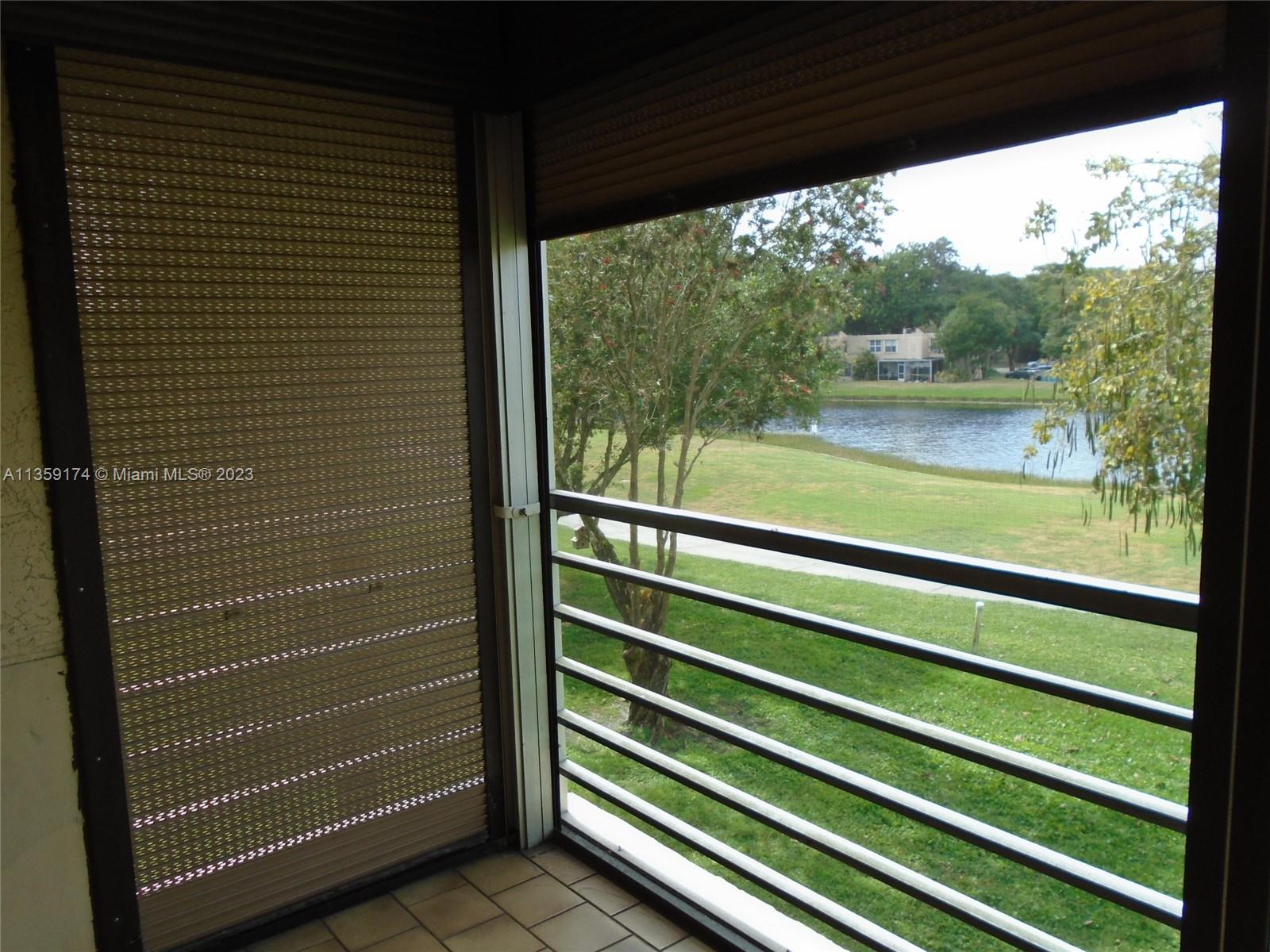 Sabal Palm of Pine Davie, FL 33324 - Photo 26 of 30 a view of outdoor space with seating area