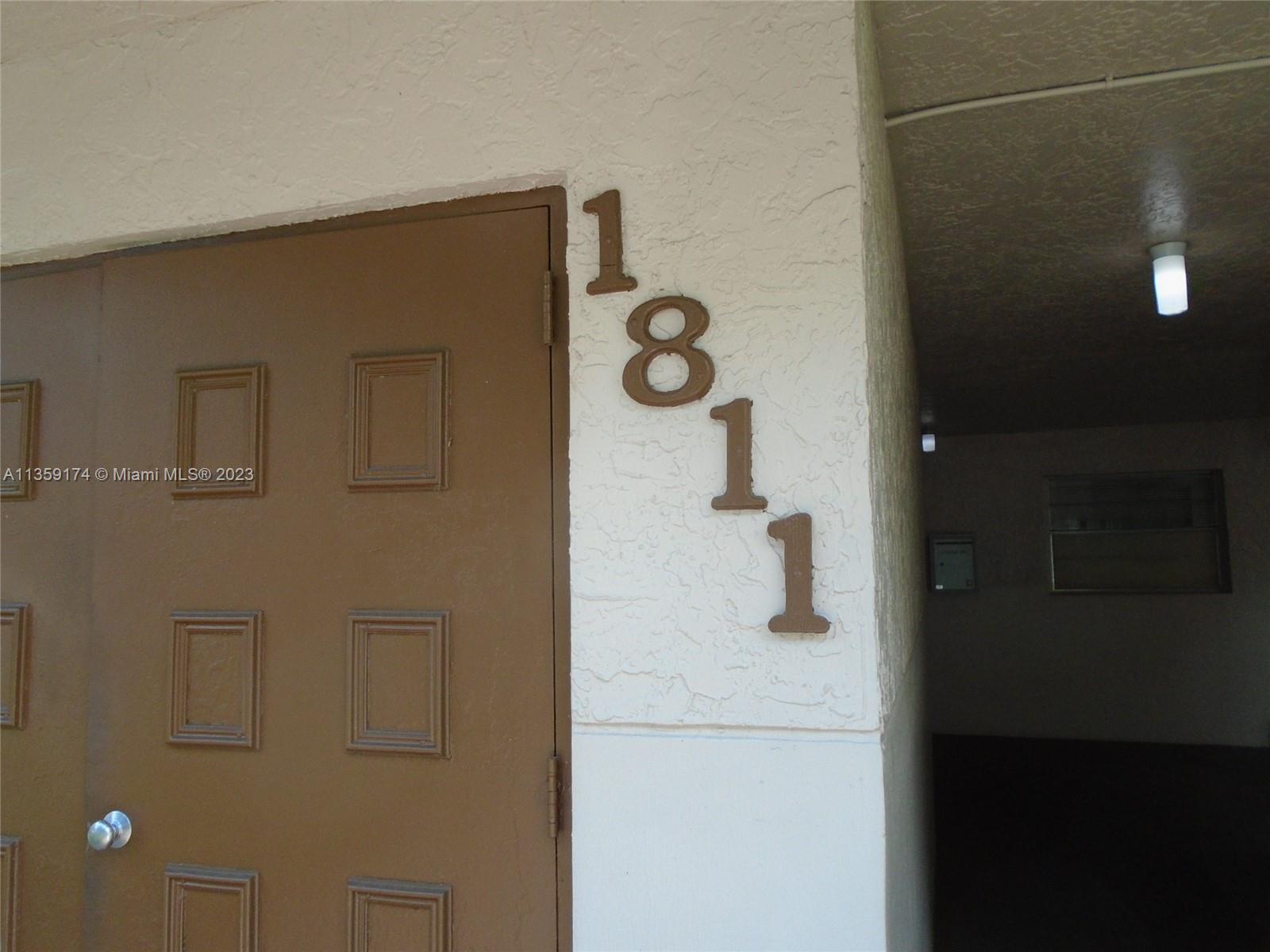 Sabal Palm of Pine Davie, FL 33324 - Photo 3 of 30 a bathroom with a shower