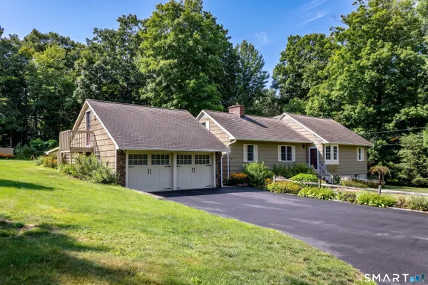 $549,900 | 78 Candlewood Lake Road North, New Milford, CT 06776
