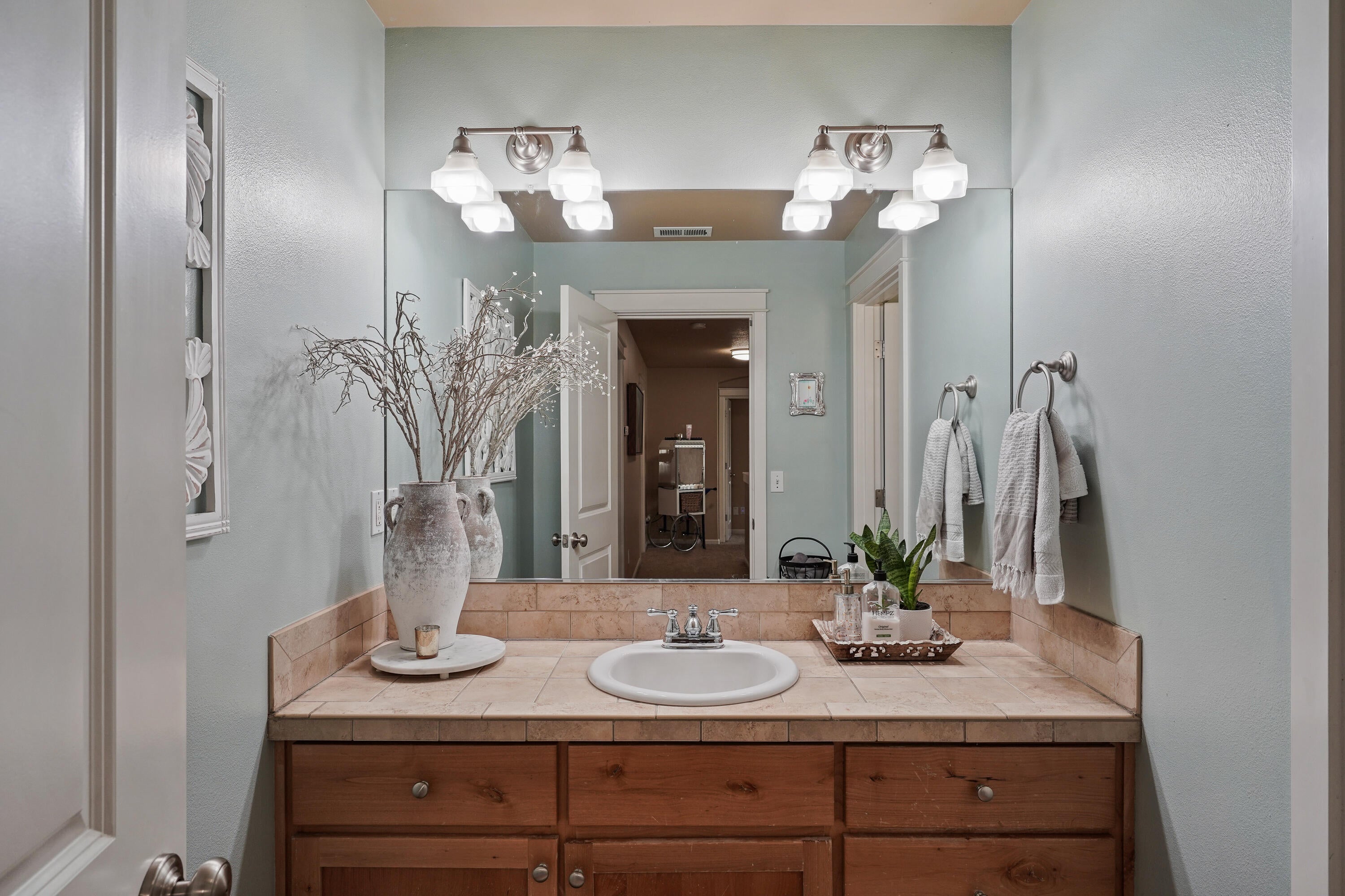 20955 Yeoman Road Bend, OR 97701 - Photo 19 of 23 DSC08887