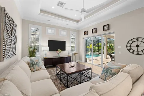 $1,125,000 | 347 Saddlebrook Lane, Naples, FL 34110