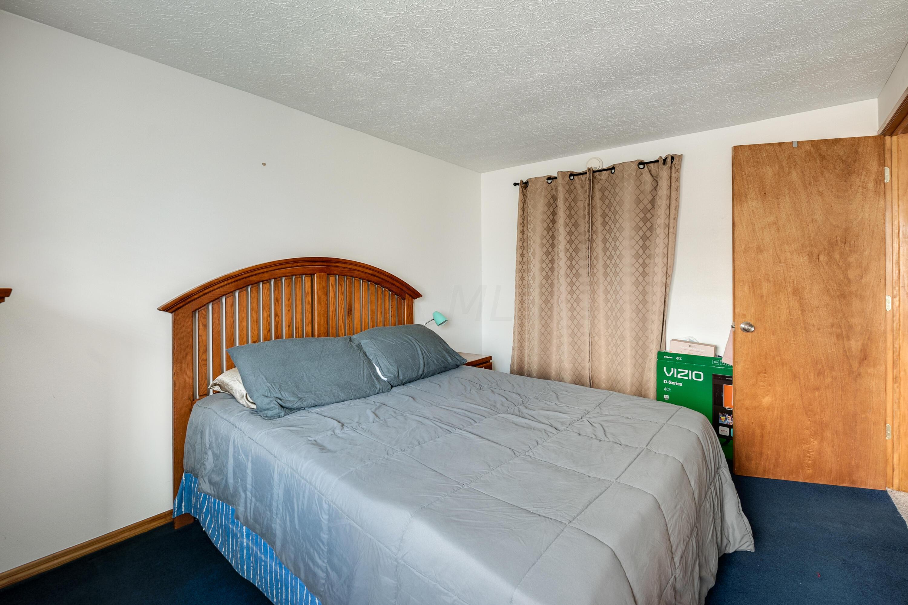 6413 Lexleigh Road Reynoldsburg, OH 43068 - Photo 26 of 40 Bedroom #3