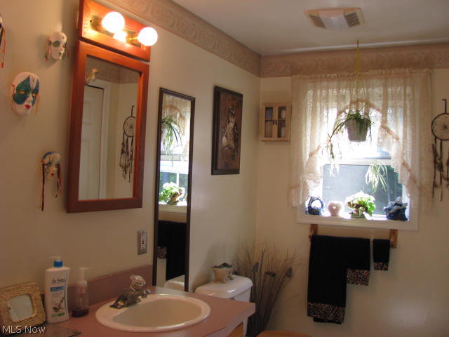 8120 Brakeman Road Painesville, OH 44077 - Photo 7 of 12