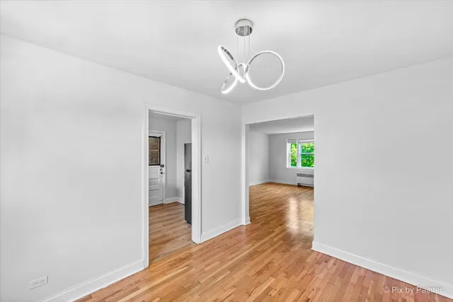 $1,950 | 2721 West Berwyn Avenue, Unit 2, Chicago, IL 60625