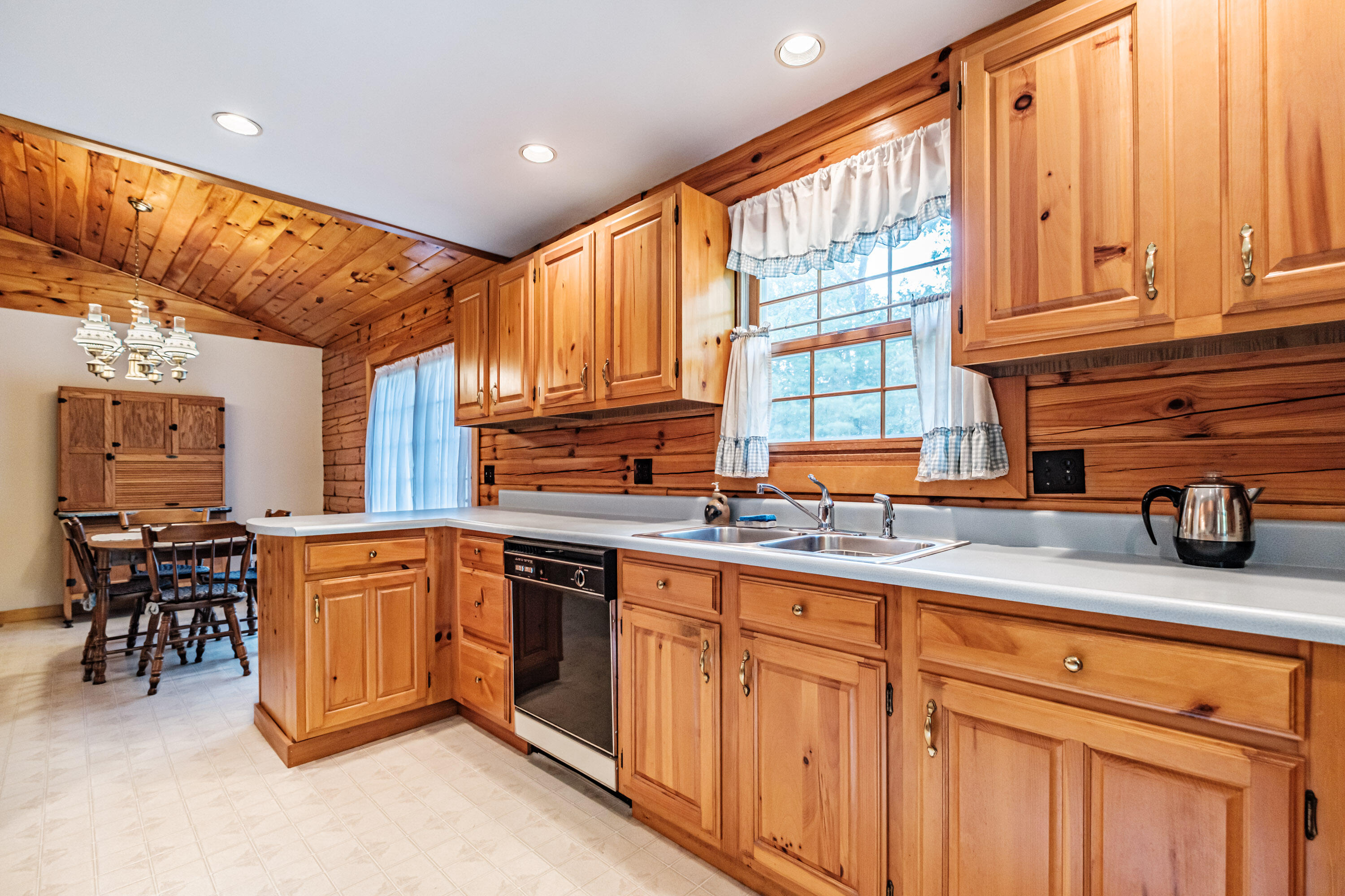 88 Webber Road East Waterboro, ME 04030 - Photo 14 of 44 20250819gp-63009