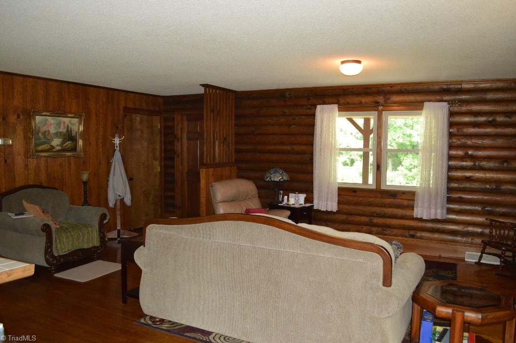 299 Union Cross Road Dobson, NC 27017 - Photo 12 of 14 Gallery Image 12