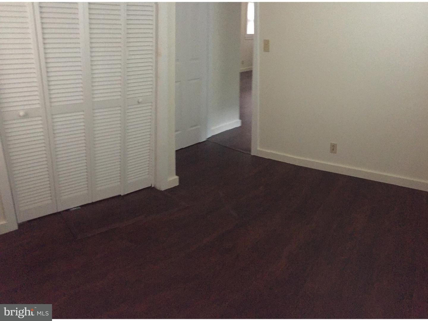 221 Iris Road Millville, NJ 08332 - Photo 3 of 9 Gallery Image 3