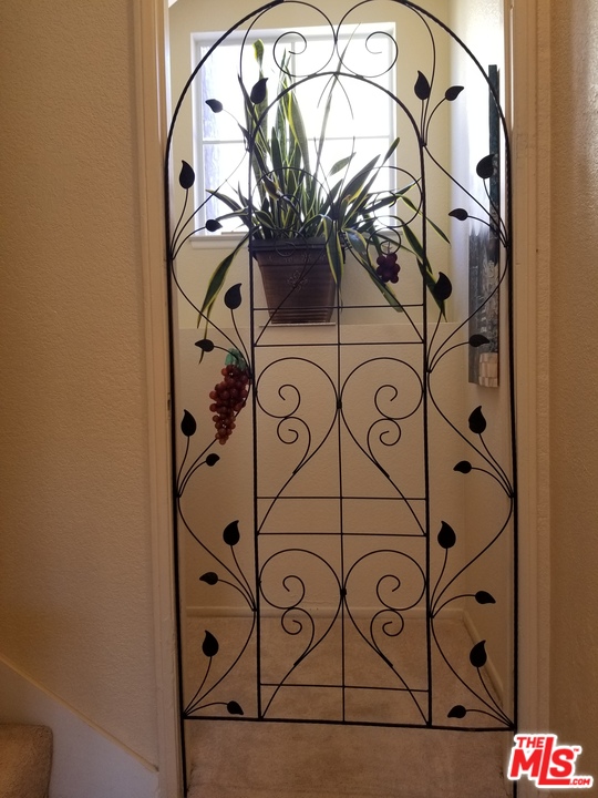 14050 Lemoli Way Hawthorne, CA 90250 - Photo 11 of 39