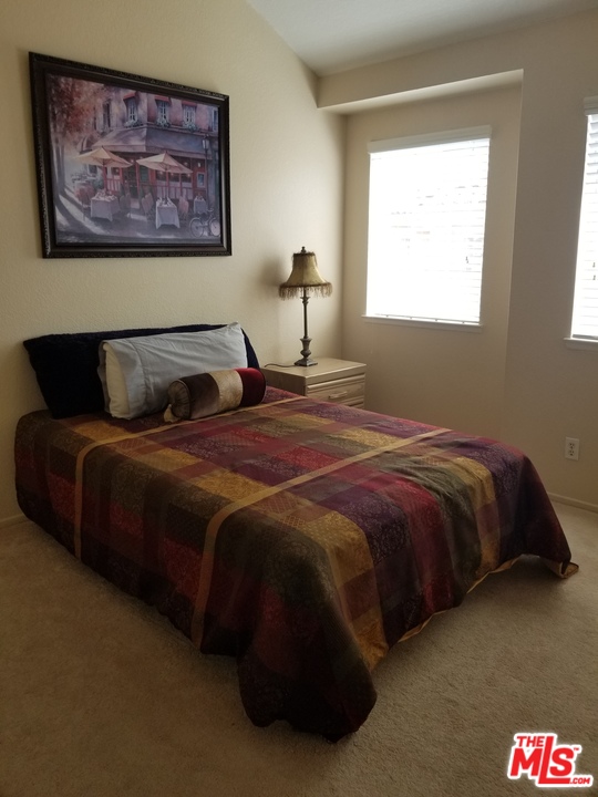 14050 Lemoli Way Hawthorne, CA 90250 - Photo 17 of 39