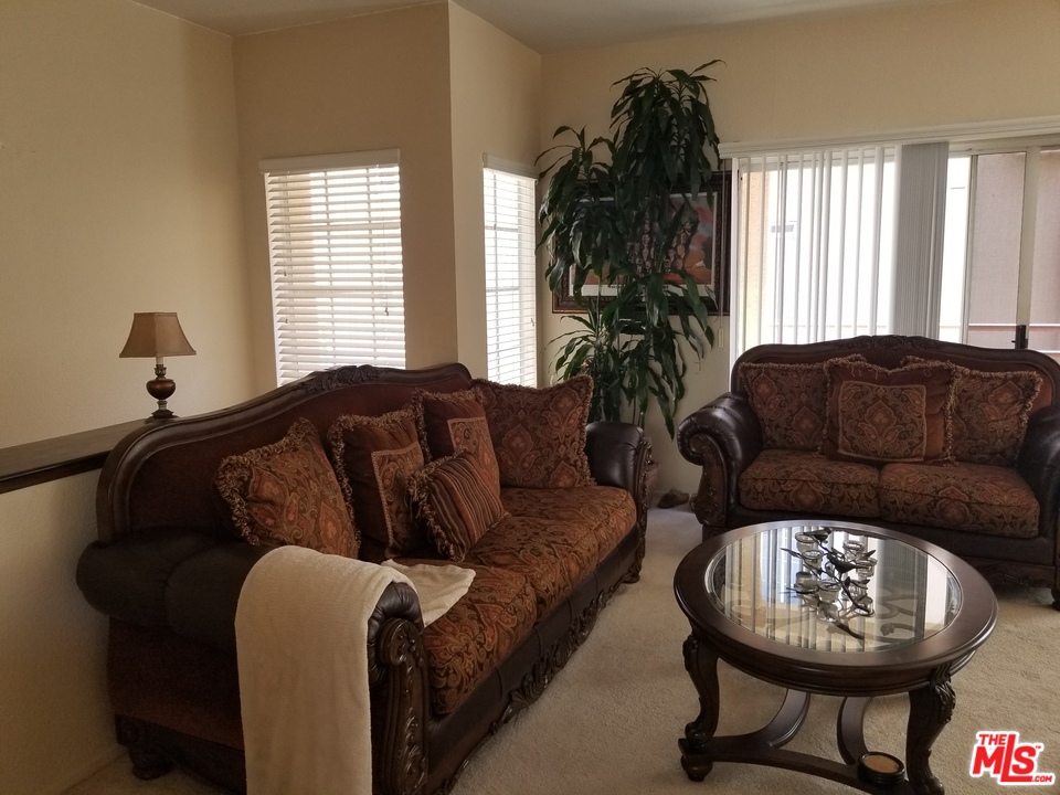 14050 Lemoli Way Hawthorne, CA 90250 - Photo 36 of 39